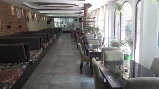 عکس رستوران سنتی یاشار