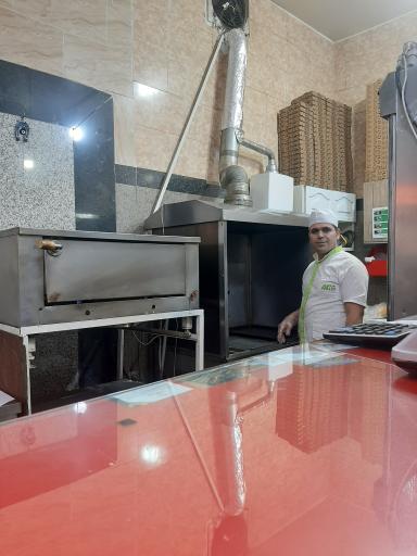 عکس فست فود تیکیتاکا