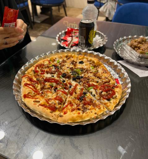 عکس فست فود زیتون لبنان