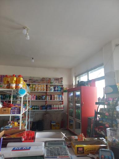 عکس سوپر مارکت نبوی