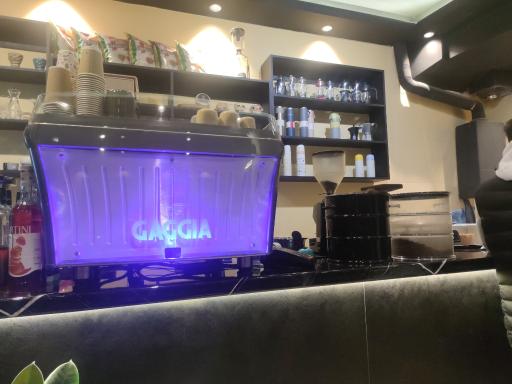 عکس کافی شاپ ژیوار