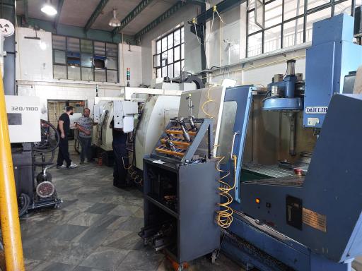 عکس شرکت مبتکران پیشرو صنعت آونگ 