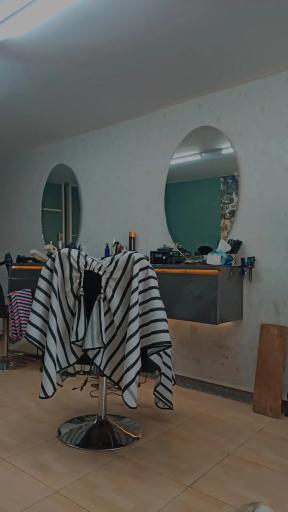 عکس آرایشگاه مردانه عالیجناب