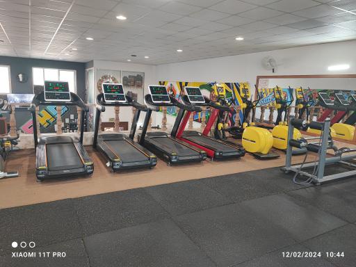 عکس باشگاه پرورش اندام خانه قدرت