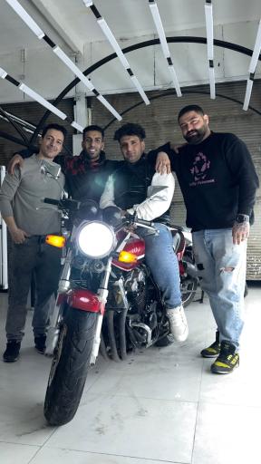 عکس کارشناسی رنگ خودرو رحیمی 