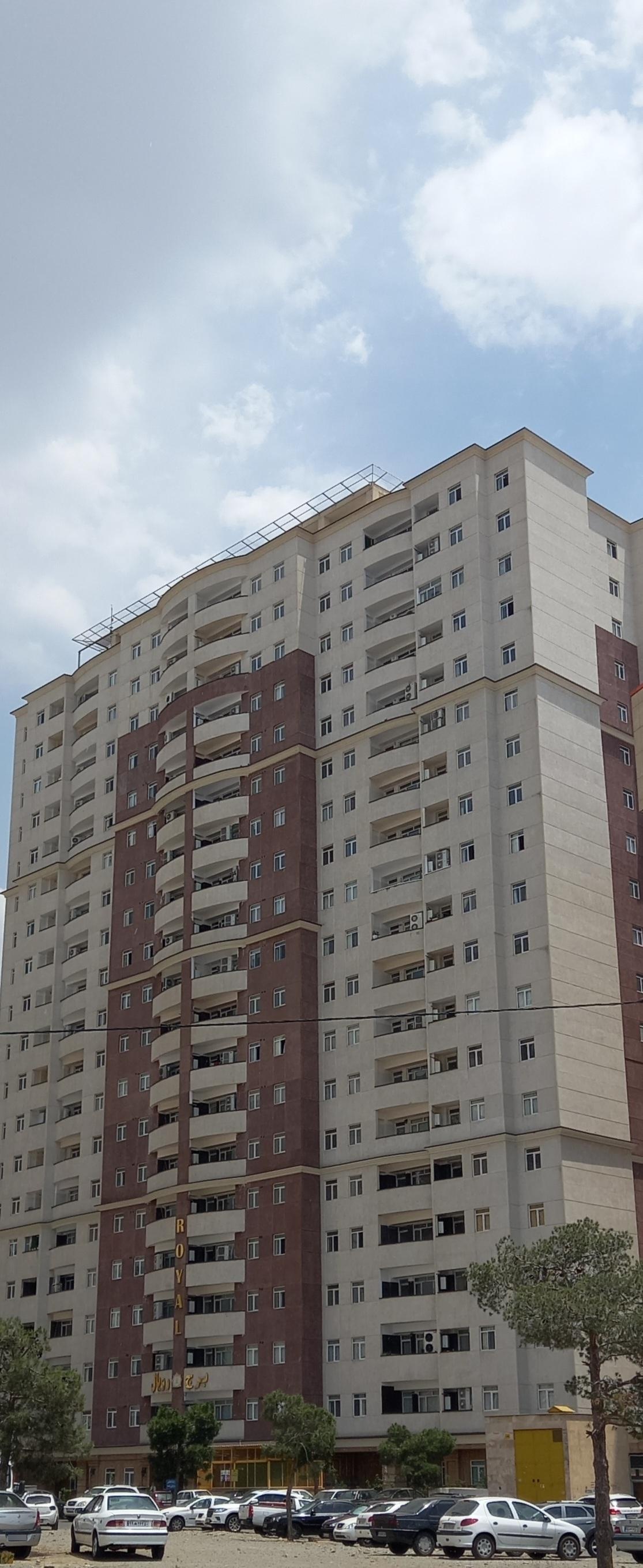 عکس برج رویال