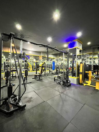 عکس باشگاه بدنسازی ویژن