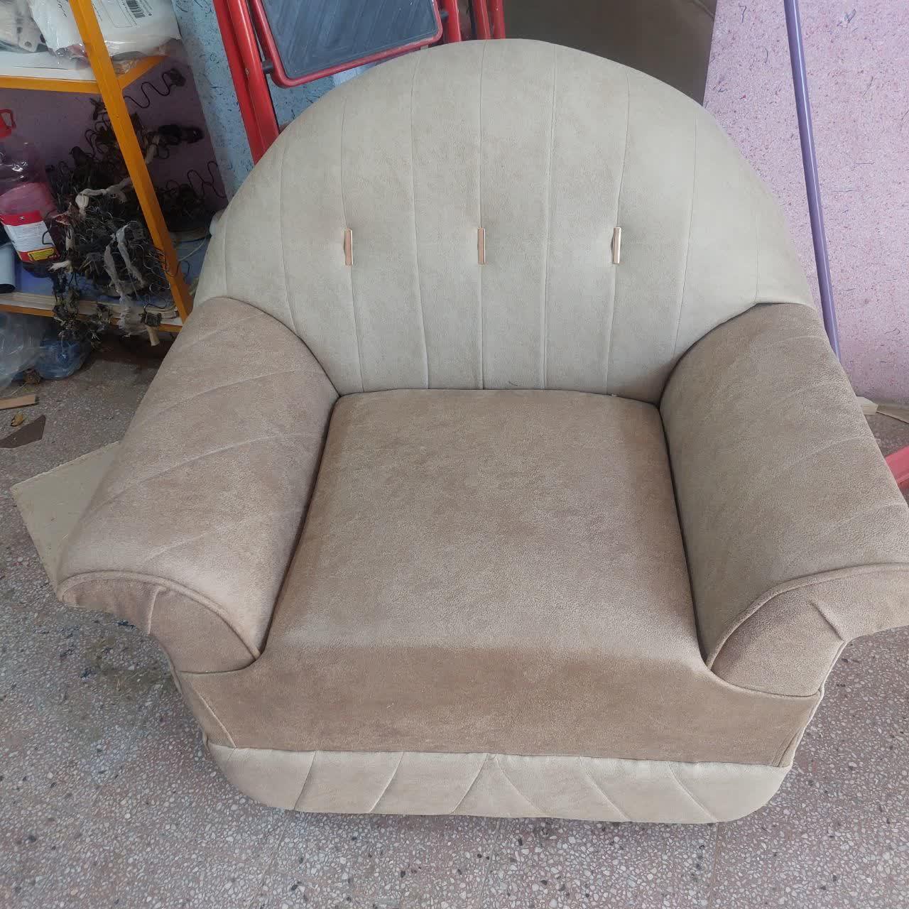 عکس تعمیرات مبل و صندلی میلاد بیگی