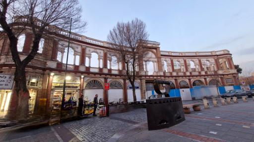 عکس میدان حسن آباد