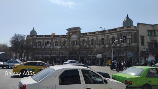 عکس میدان حسن آباد