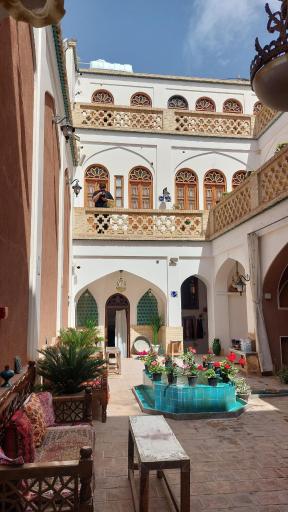 عکس سرای سهراب سپهری 