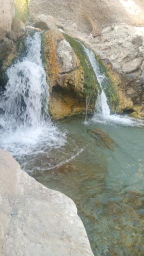 عکس آبشار تزرج