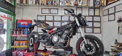 عکس تعمیرگاه خدمات بنلی اصفهان فشارکی