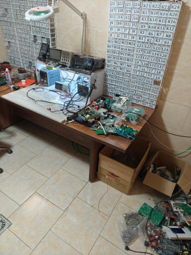 عکس تعمیرات برد پکیج