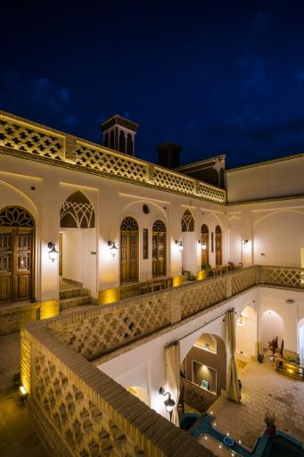 عکس سرای سهراب سپهری 