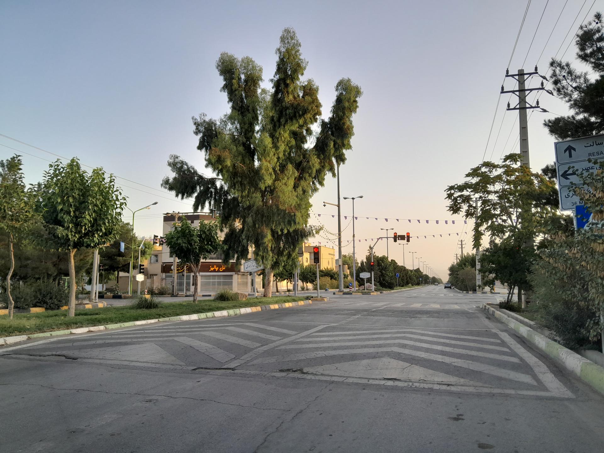 عکس چهارراه آزادی