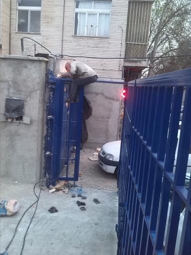 عکس کارگاه آهنگری عزیزی 