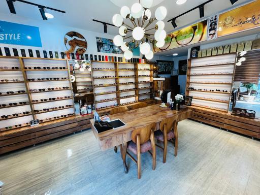 عکس حامد اُپتیک