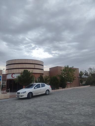 عکس هلال احمر حاجی آباد