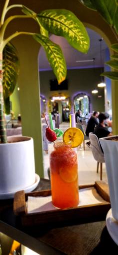 عکس کافه کاسیت 