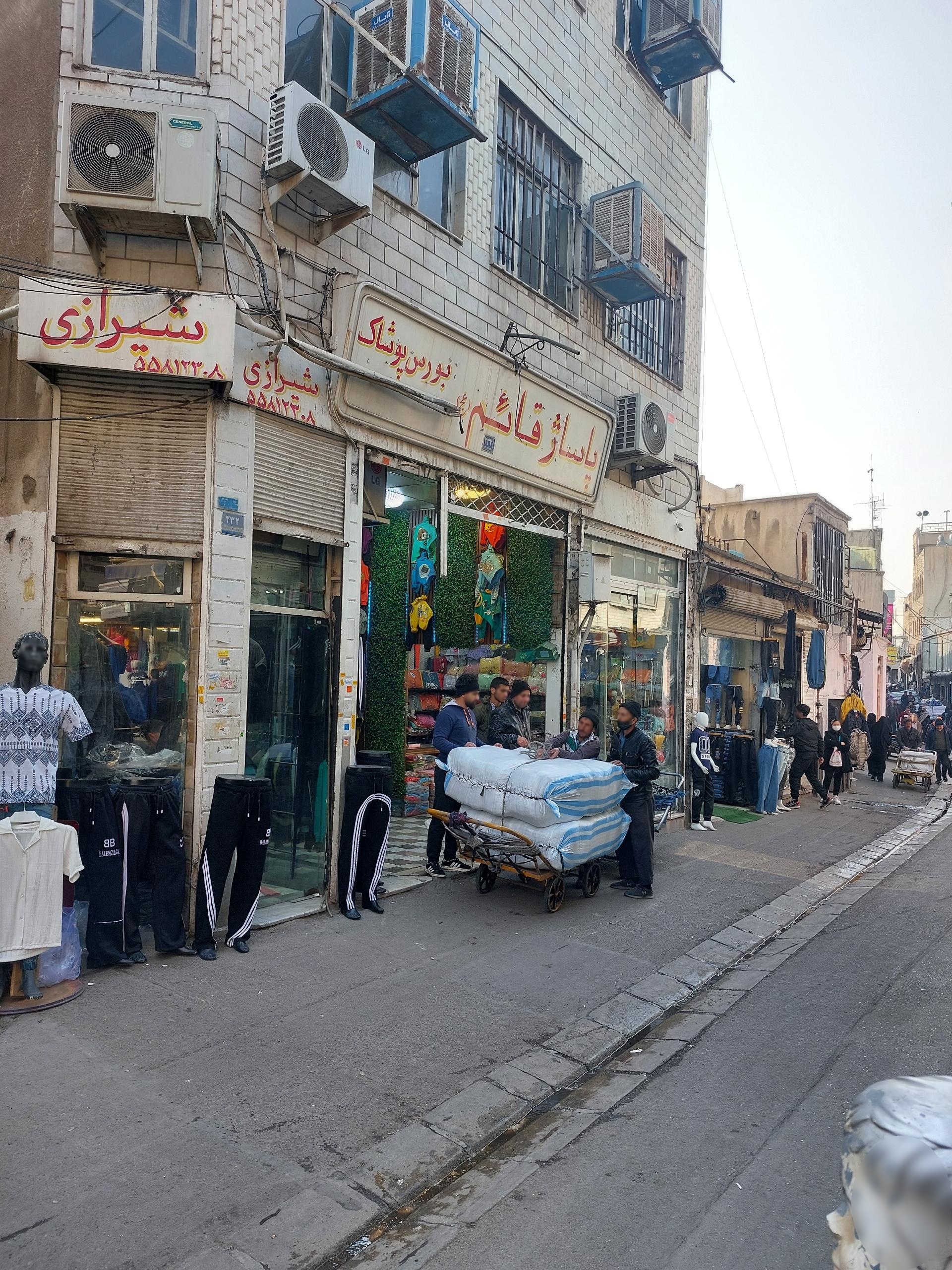 عکس پاساژ قائم