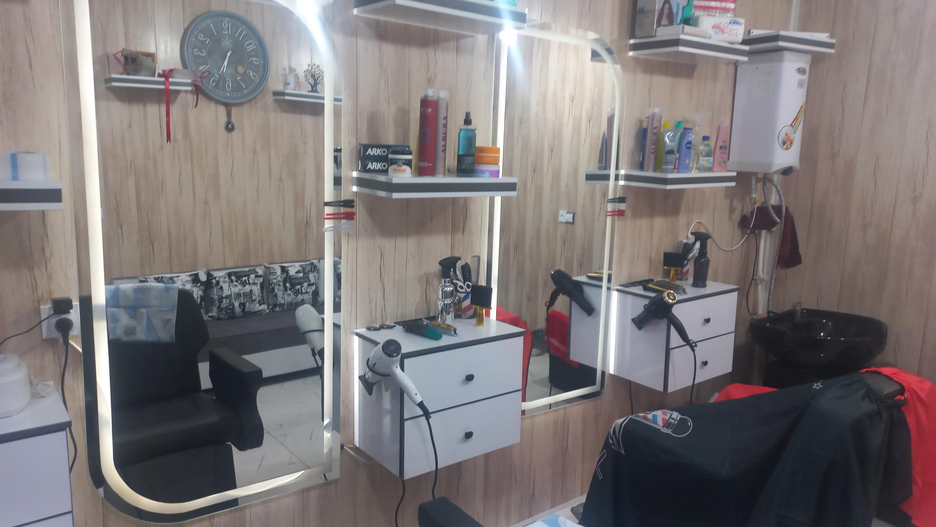 عکس ارایشگاه مردانه شاهان