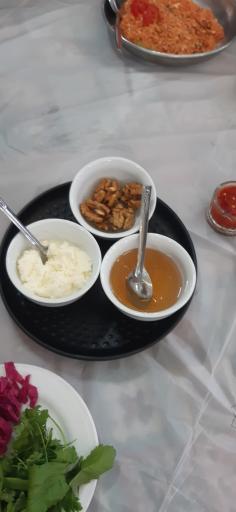 عکس صبحانه خوری و كته كبابی دورهمی