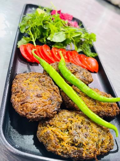 عکس صبحانه خوری و كته كبابی دورهمی