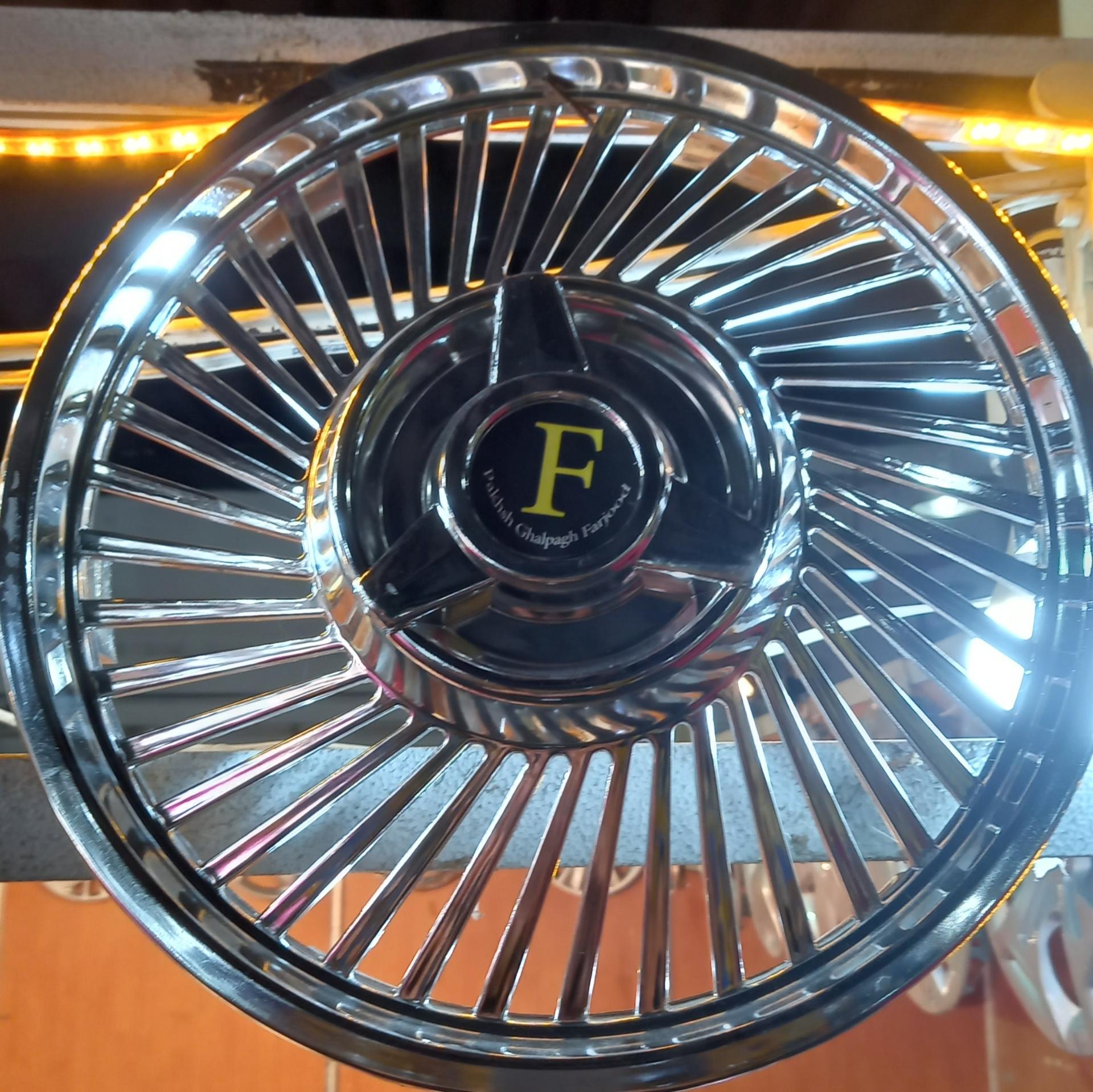 عکس پخش قالپاق فرجود