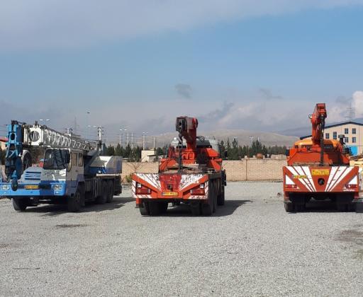 عکس اجاره جرثقیل سبک و سنگین شریف آباد