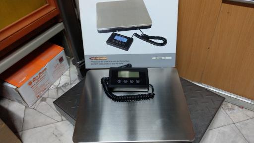 عکس ترازو و باسکول دیجیتال