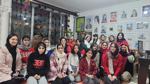 عکس آموزشگاه نقاشی خانه ی دوست