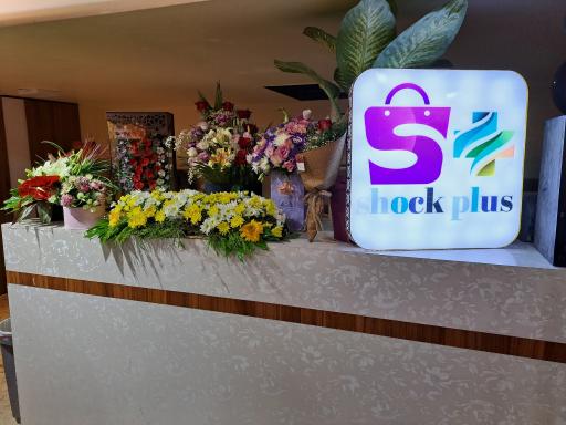 عکس مرکز خرید شوک پلاس