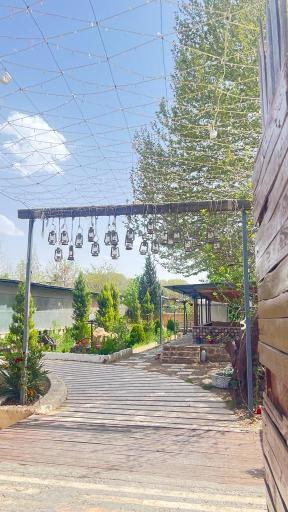 عکس باغ رستوران بهار 