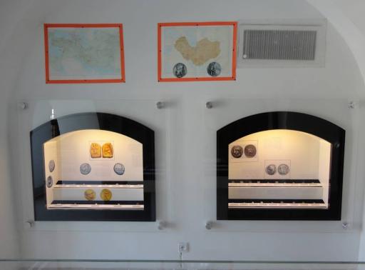 عکس موزه مهر و سکه کومش