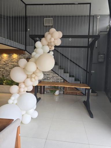 عکس رستوران بِی کباب