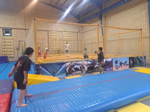 خانه ترامپولین اراک