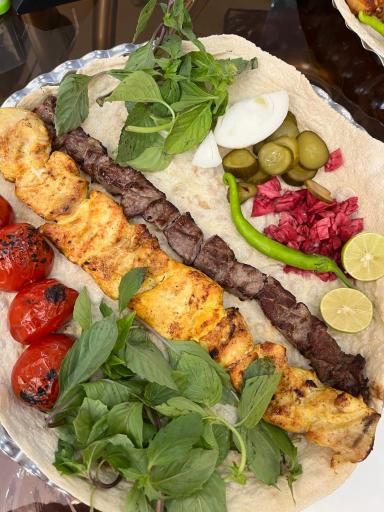 عکس کباب و دیزی محسن