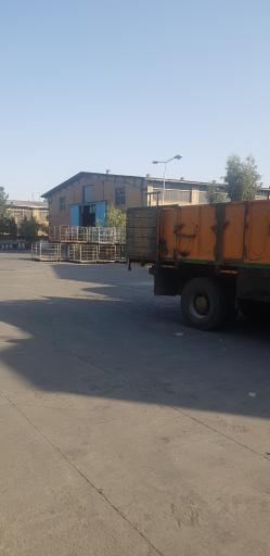 عکس کارخانه روغن موتور قطران کاوه 