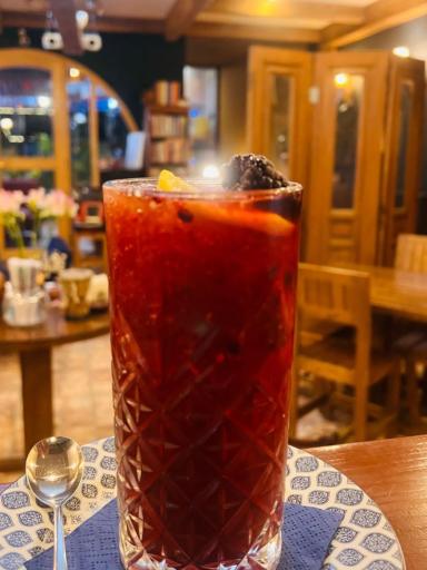 عکس کافه رمان