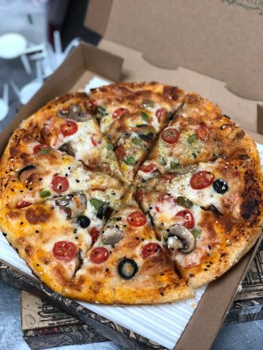 پیتزا گوریل