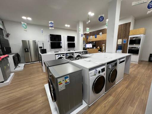 عکس نمایندگی اسنوا