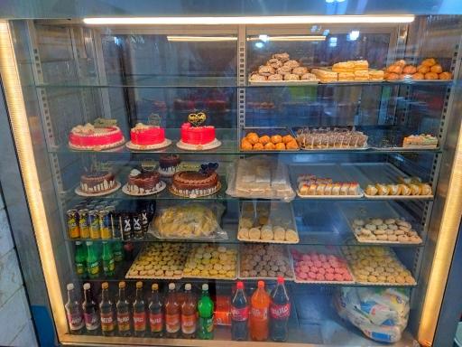 عکس شیرینی سرای پیوند 