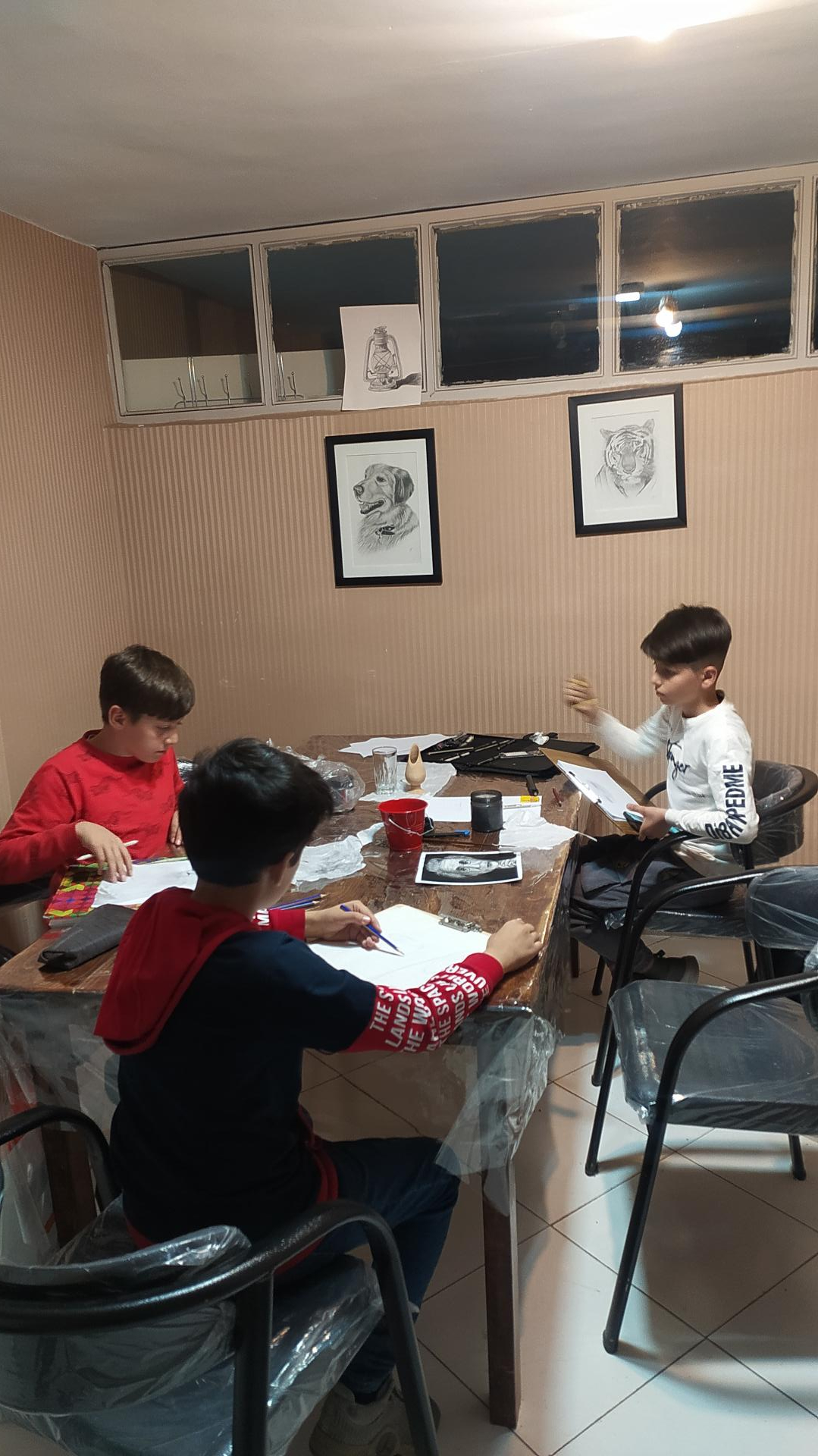 عکس آموزشگاه هنری آرپینار