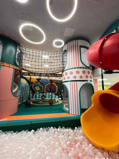 عکس باشگاه فینگیلیا