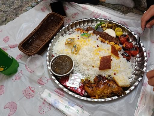 عکس کافه رستوران عمارت آجری