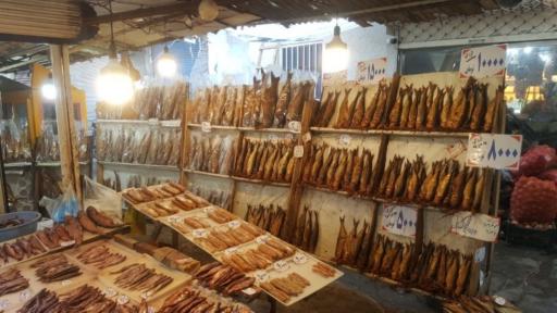 عکس بازار سنتی فومن