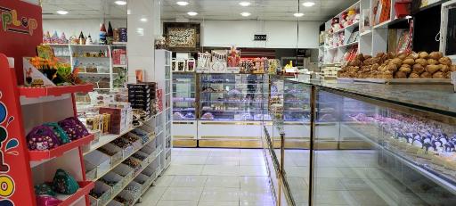 عکس شیرینی و آجیل نور