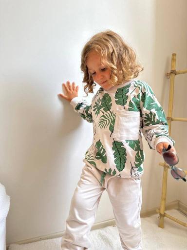 عکس فروشگاه لباس من و داداشم 