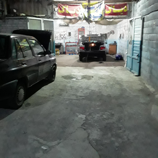 عکس مرکز سی ان جی (قوی)۲۰۰۹۳